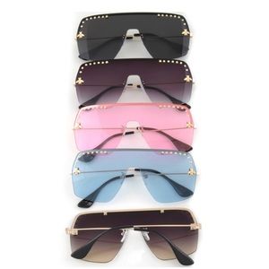 •Bee Chic• Semi Rimless FlatTop Sunnies